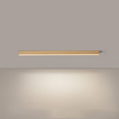 Manial. Lineare LED Deckenleuchte