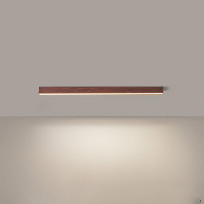 Manial. Lineare LED Deckenleuchte