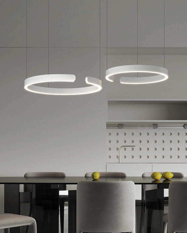 Manial. LED Kronleuchter Modern Schwarz Gold – Ring Pendelleuchte