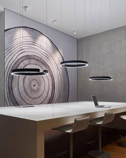 Manial. LED Kronleuchter Modern Schwarz Gold – Ring Pendelleuchte