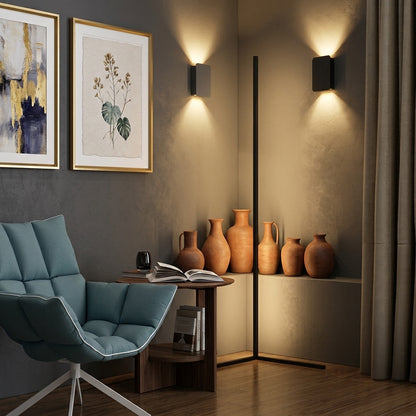Manial. Moderne LED Up-&-Down Wandleuchte – Rechteckige Aluminium Wandlampe Innen
