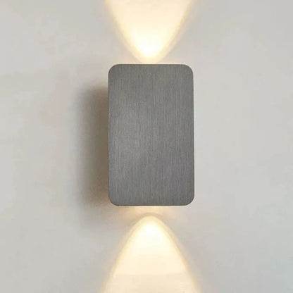 Manial. Moderne LED Up-&-Down Wandleuchte – Rechteckige Aluminium Wandlampe Innen