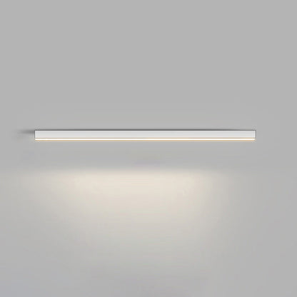 Manial. Lineare LED Deckenleuchte