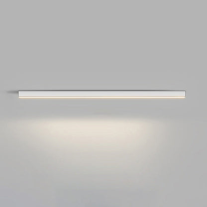 Manial. Lineare LED Deckenleuchte