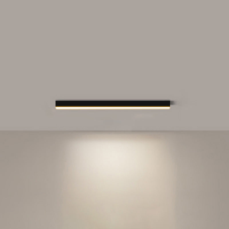 Manial. Lineare LED Deckenleuchte