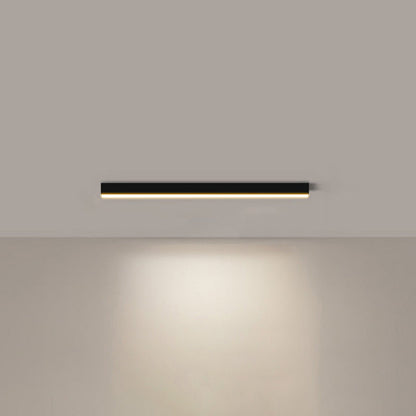 Manial. Lineare LED Deckenleuchte