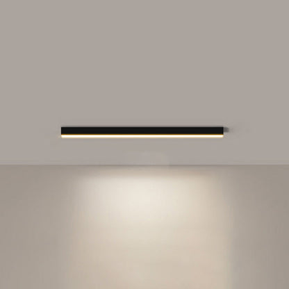 Manial. Lineare LED Deckenleuchte
