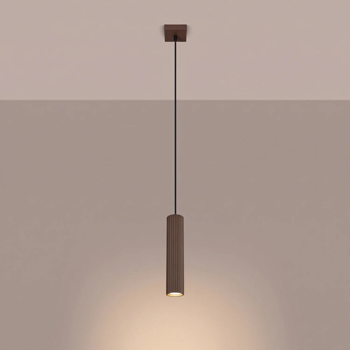 Schlanke Pendelleuchte aus Aluminium (GU10)