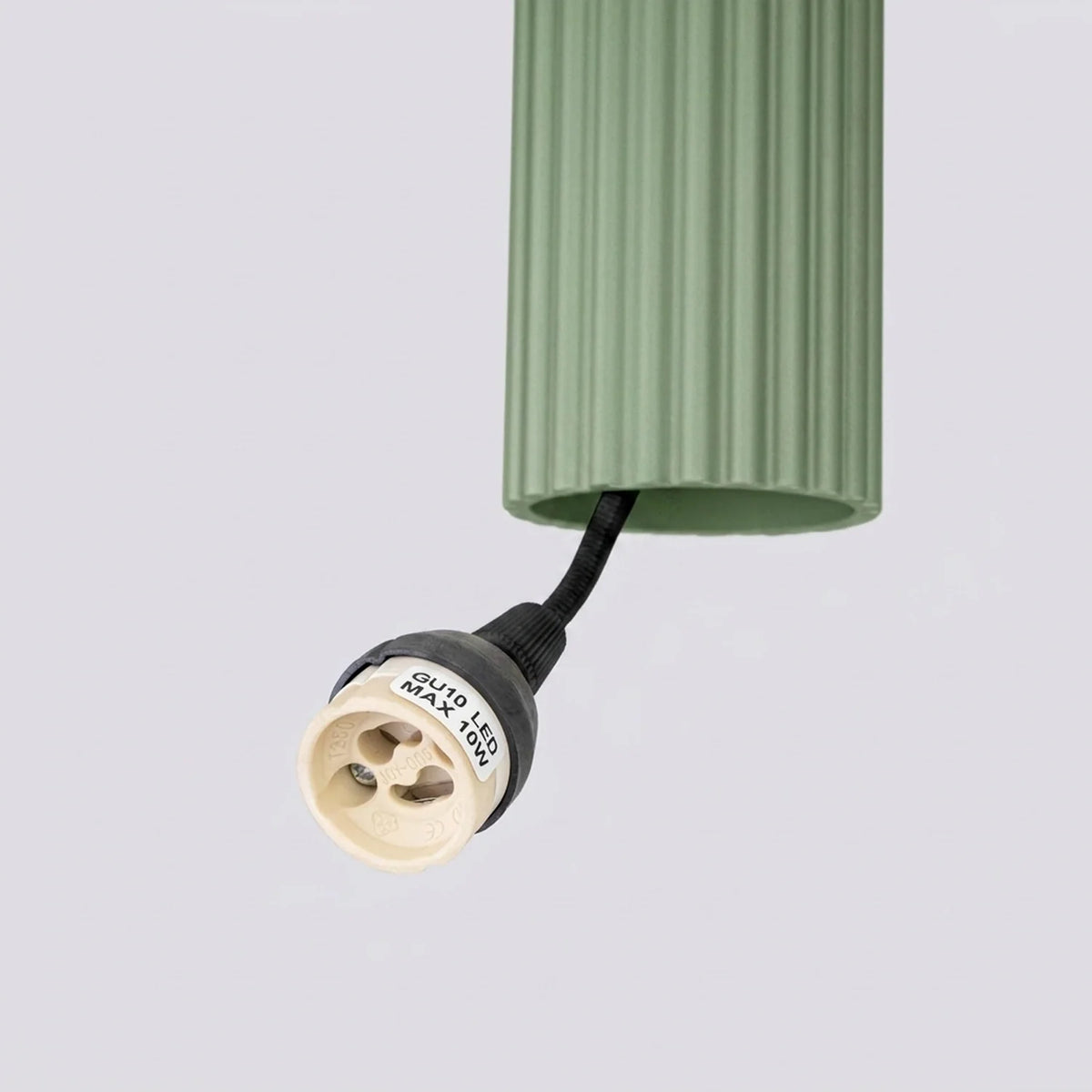 Schlanke Pendelleuchte aus Aluminium (GU10)