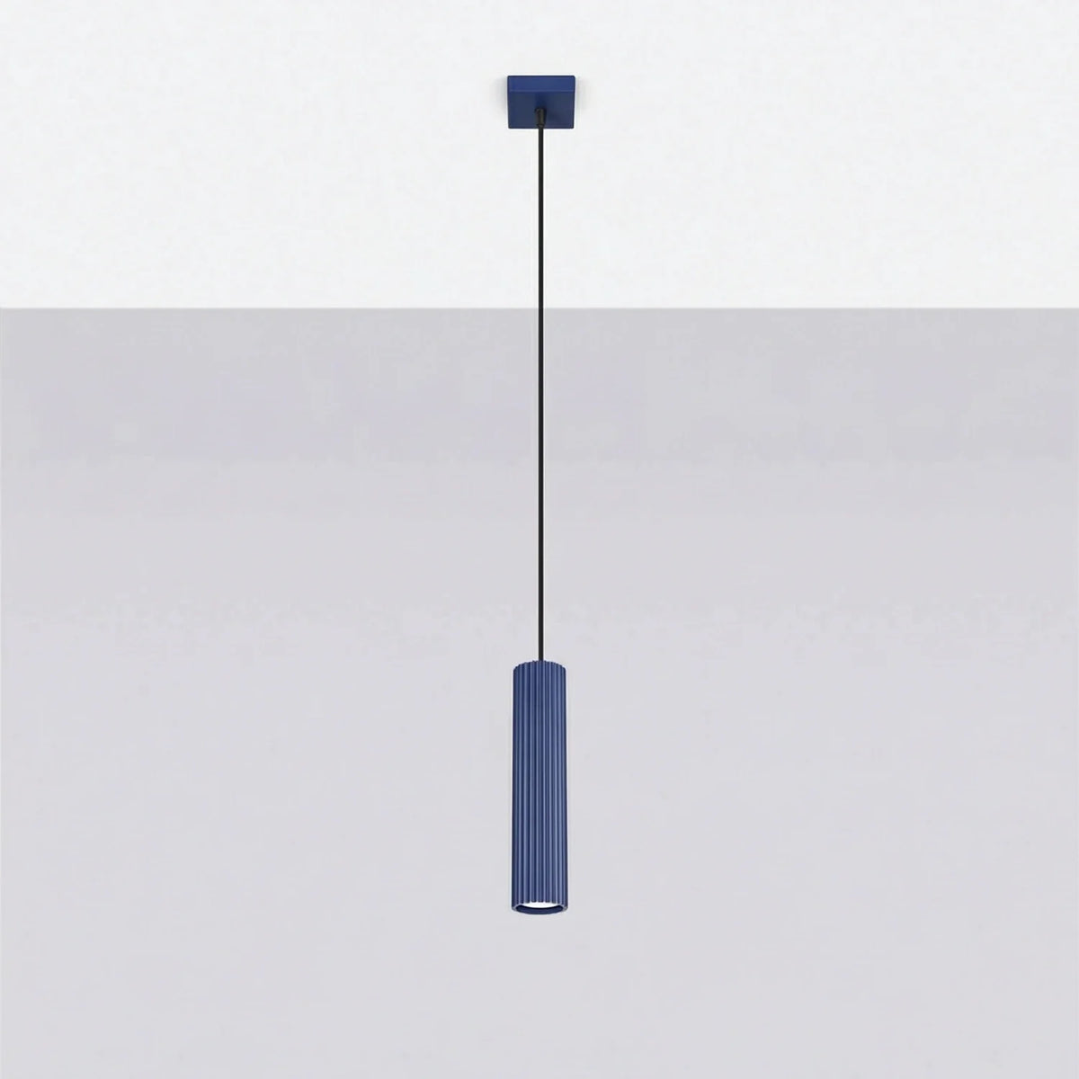Schlanke Pendelleuchte aus Aluminium (GU10)