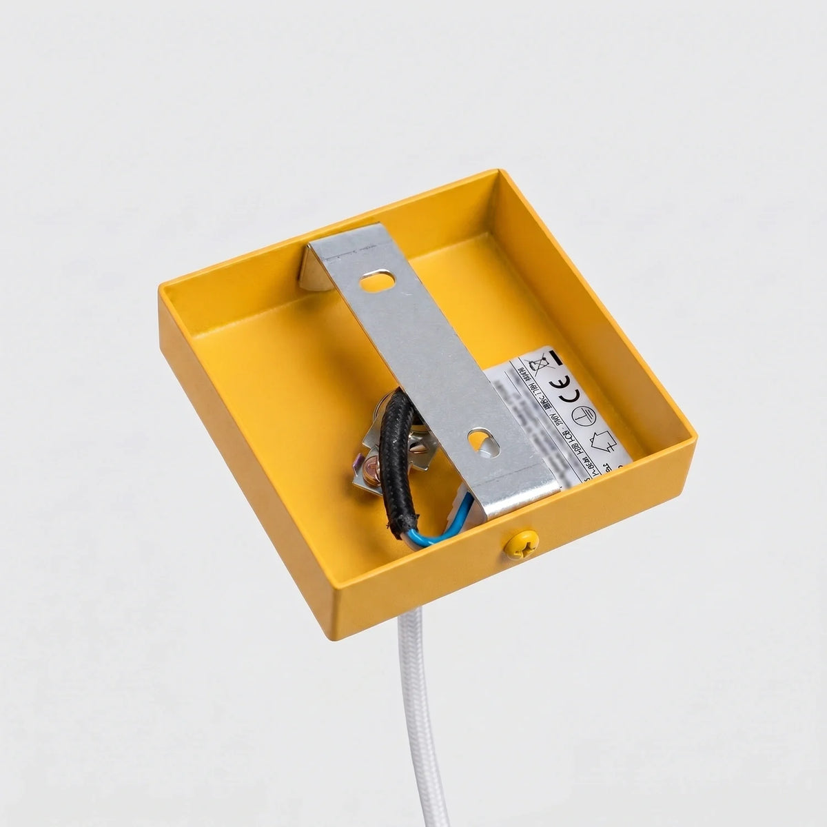 Schlanke Pendelleuchte aus Aluminium (GU10)